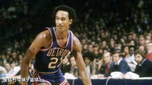 足球训练中如何提升爆发力？