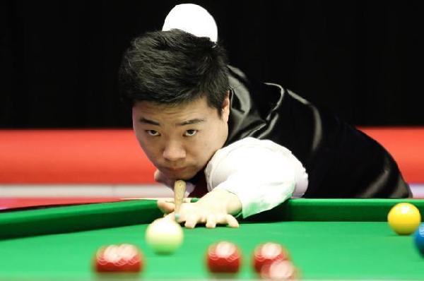 麦克阿瑟vs珀斯光荣首发：库查尔斯基领衔！卡塞雷斯、伍顿在列