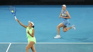 [F1]汉密尔顿冲刺赛夺冠 皮亚斯特里第二